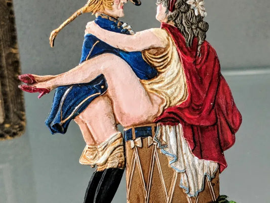 Erotisch beeldje van mythologische figuren in klassieke stijl voor musea met erotische kunst