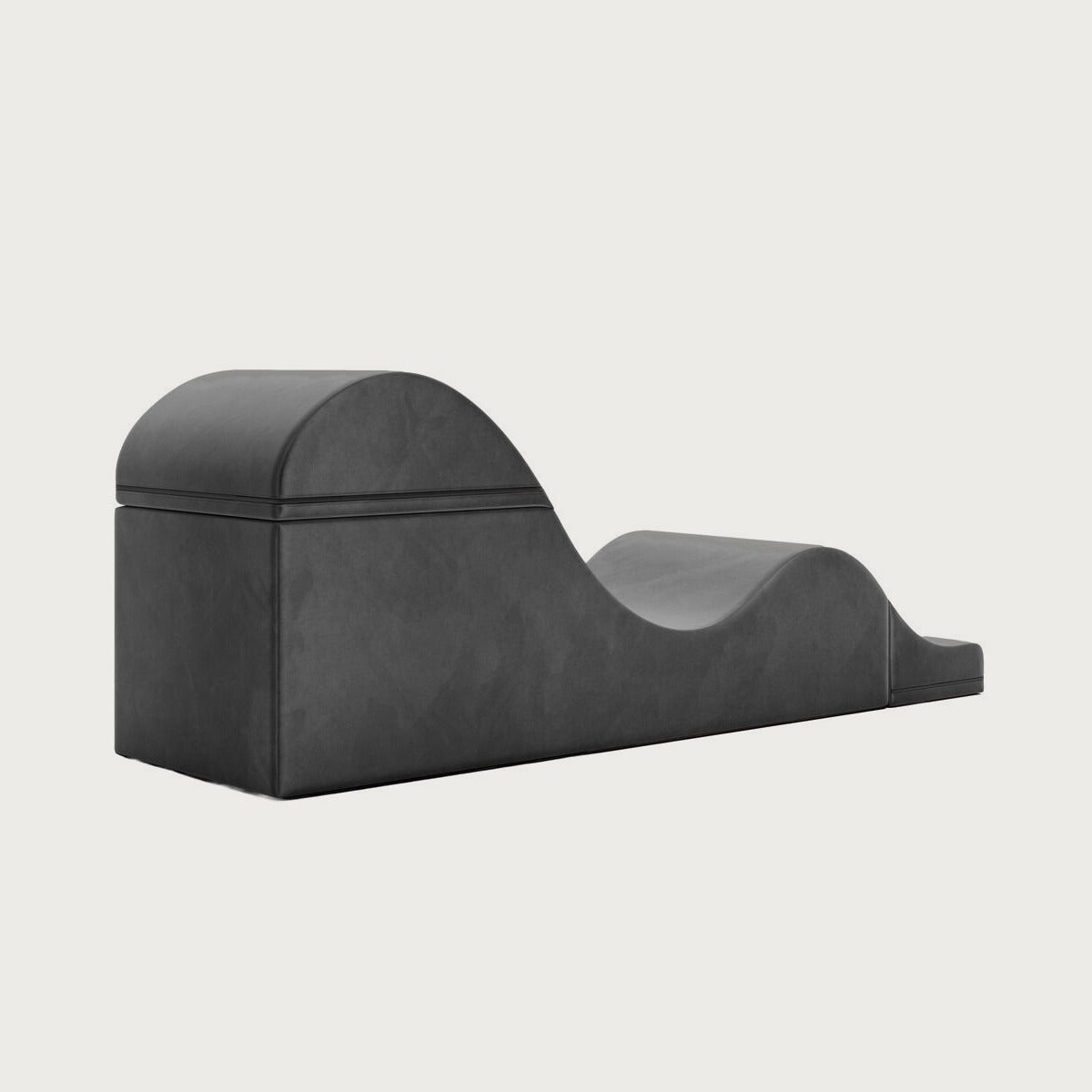 Liberator Super Aria Flip Chaise gezien vanaf de achterkant, met het hoge blok en de lage golf