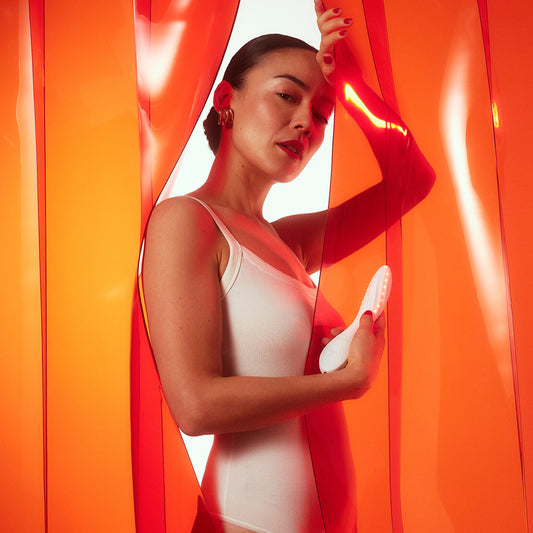 LELO Mona Spectra: wellnessmassager met roodlicht