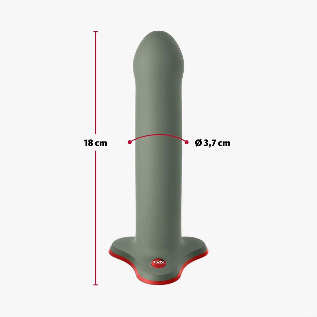 Maatfoto van de groene MAGNUM dildo: 18 cm lang en 3,7 cm dik