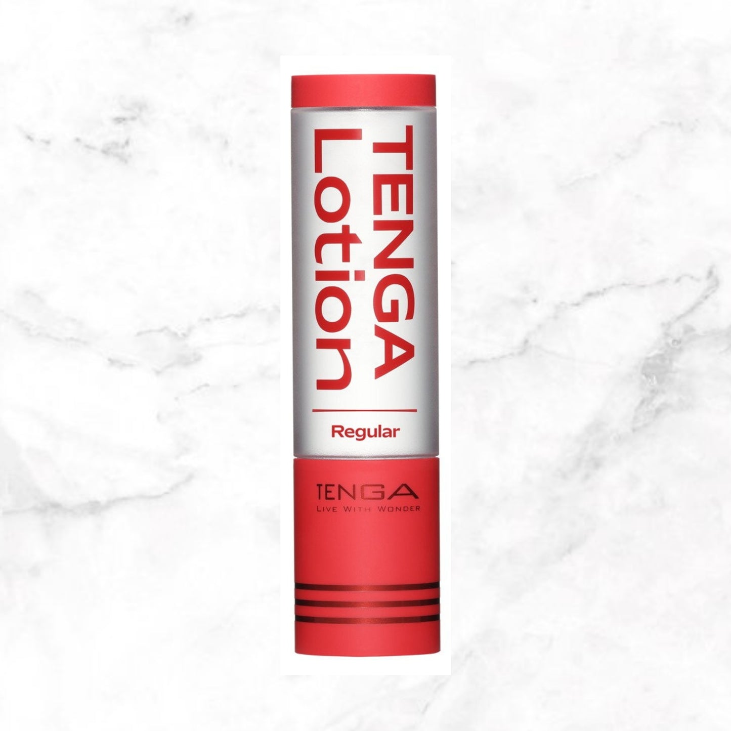 Tenga Lotion Regular glijmiddel fles van 170 ml op witte achtergrond, transparante verpakking met zwart label