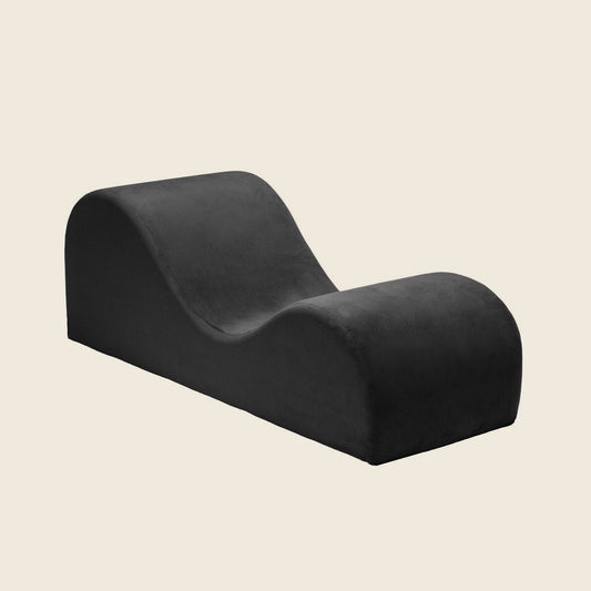 Liberator Esse Lounger zwart zonder losse kussens, de golvende vorm van 163 cm