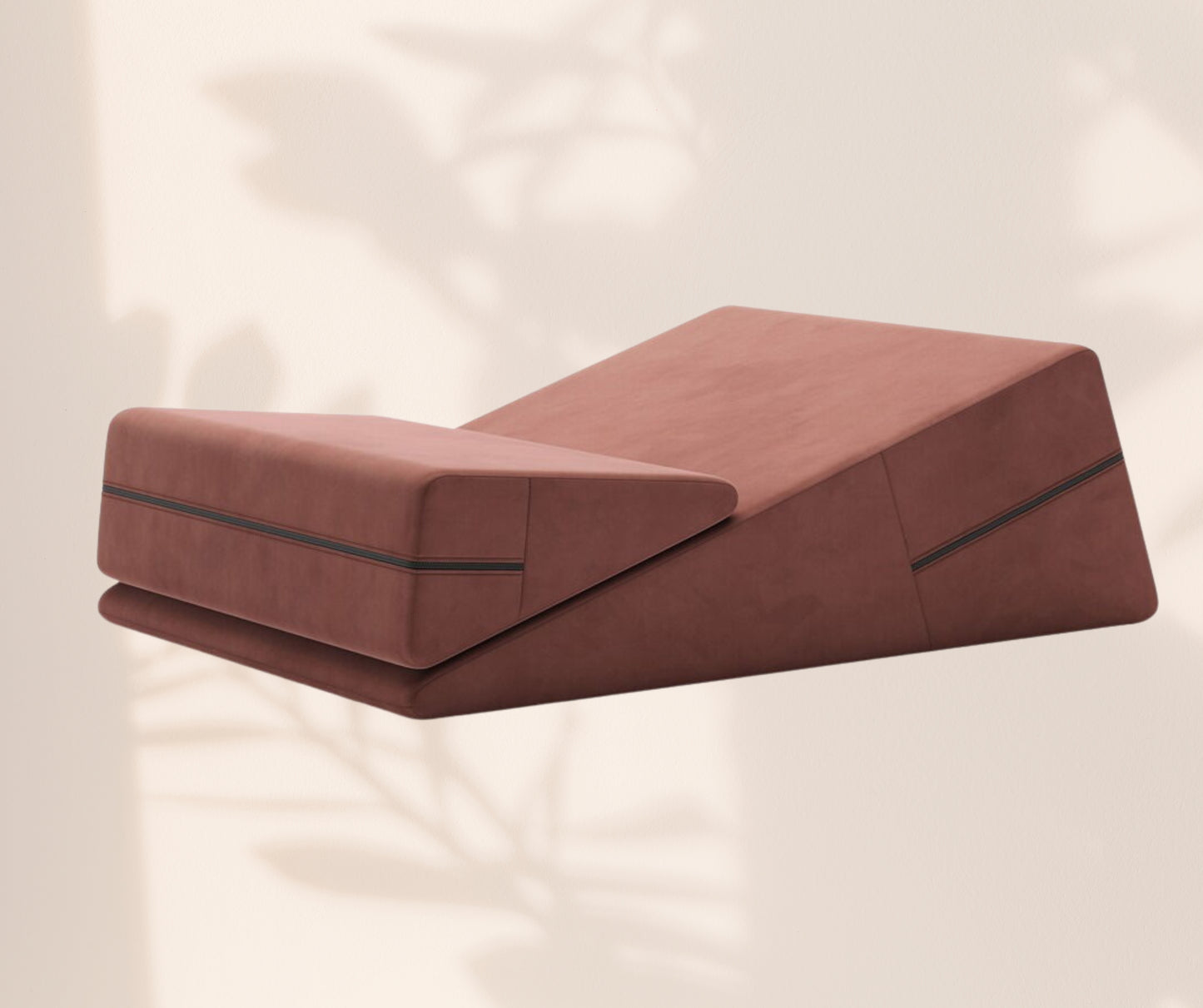 Detail van stevige constructie en afneembare zwarte hoes van Liberator intieme kussens