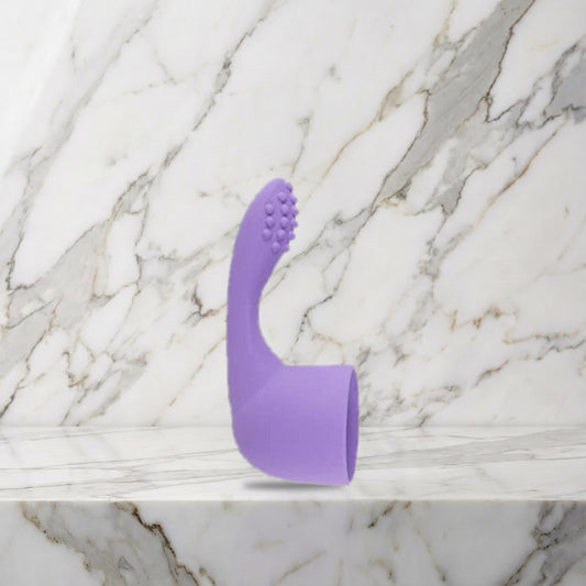 Lila opzetstuk met gebogen arm en nopjes op een marmeren plank