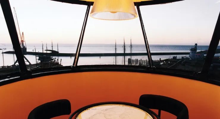 Illustratie bij artikel over romantische overnacht bij De Paarse Keizerin met tips en inspiratie