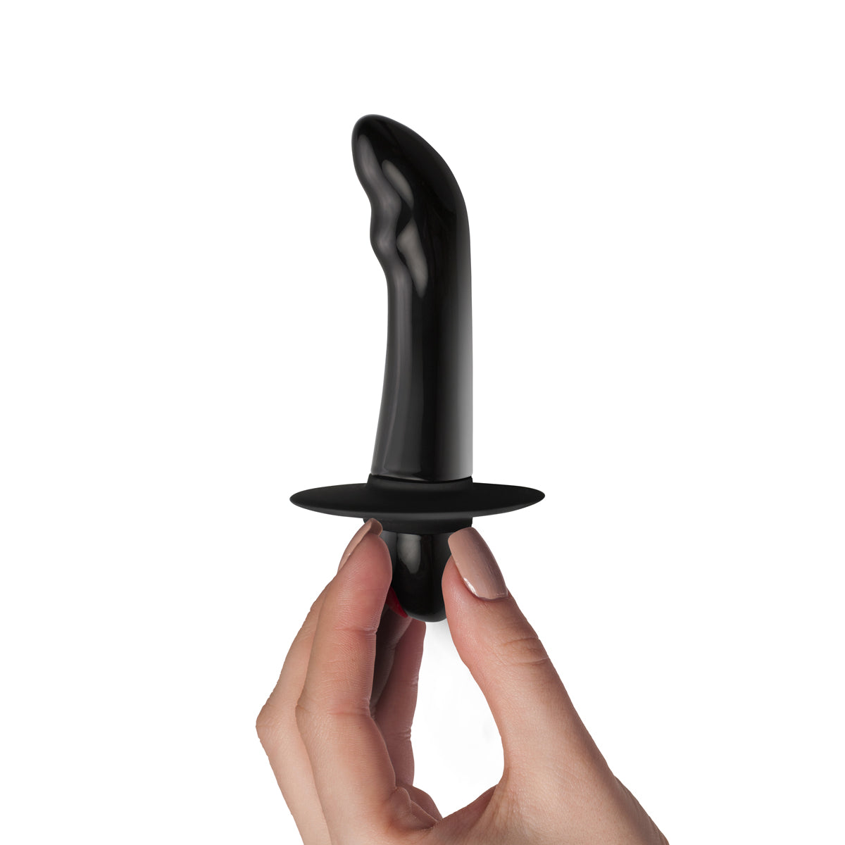 Hand houdt de kleine zwarte Rocks-Off prostaatvibrator vast, zo ziet u het formaat
