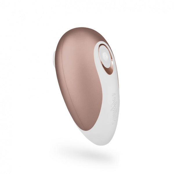 Satisfyer Pro 2 Deluxe achterzijde in roségoud en wit met ronde aan-uitknop en magnetische oplaadpunten