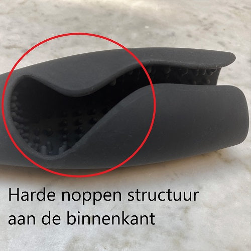Close-up Vulcan Masturbator binnenkant met harde noppen structuur voor extra stimulatie