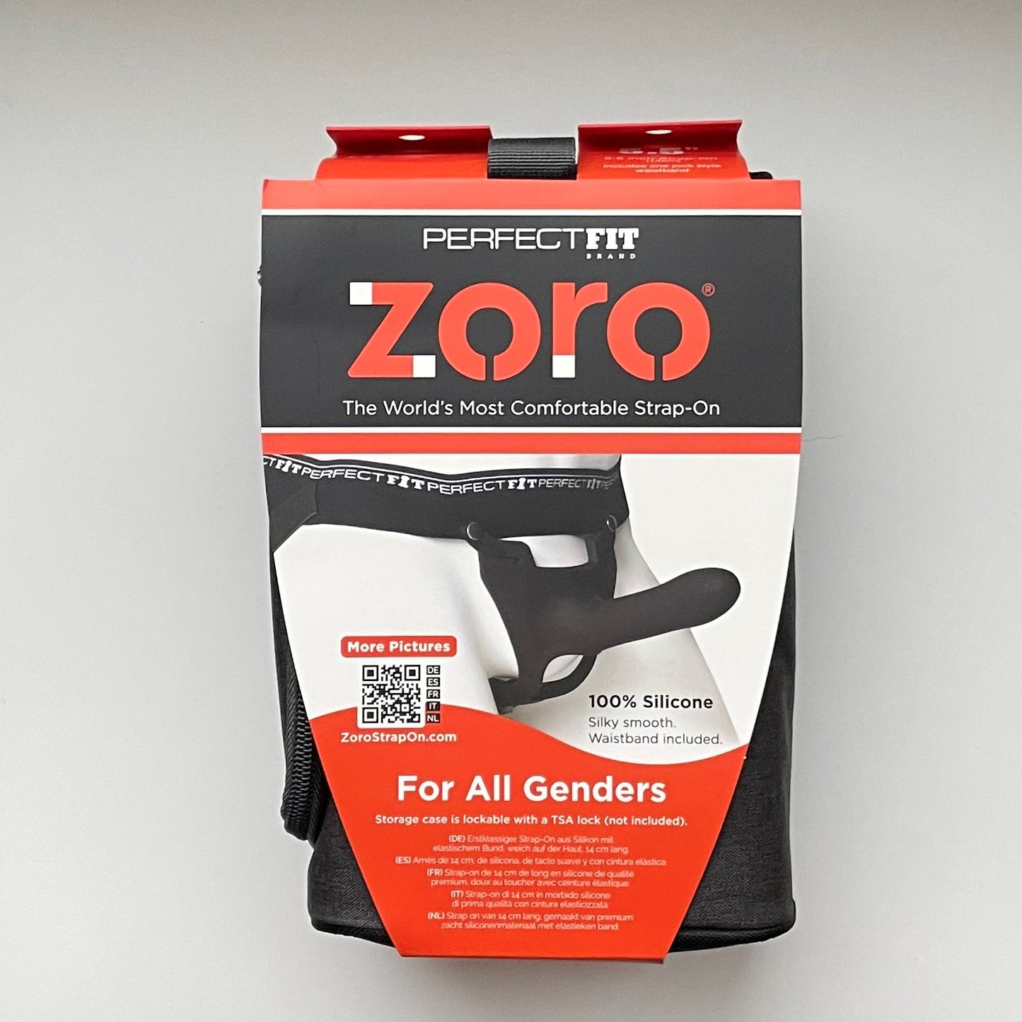 Verpakking en accessoires behorend bij De Paarse Keizerin strap-on set