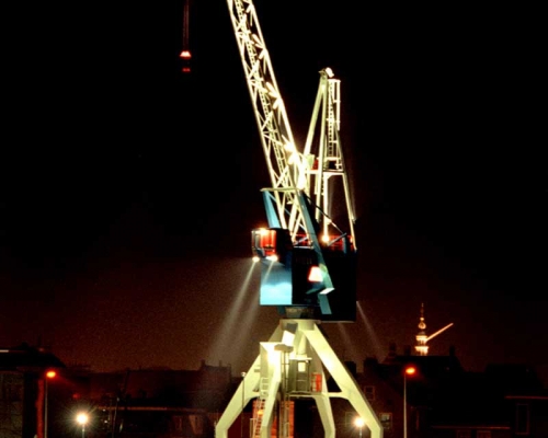 romantisch overnachten in havenkraan Harlingen