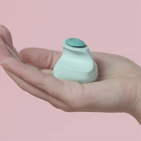 Fin vingervibrator in hand
