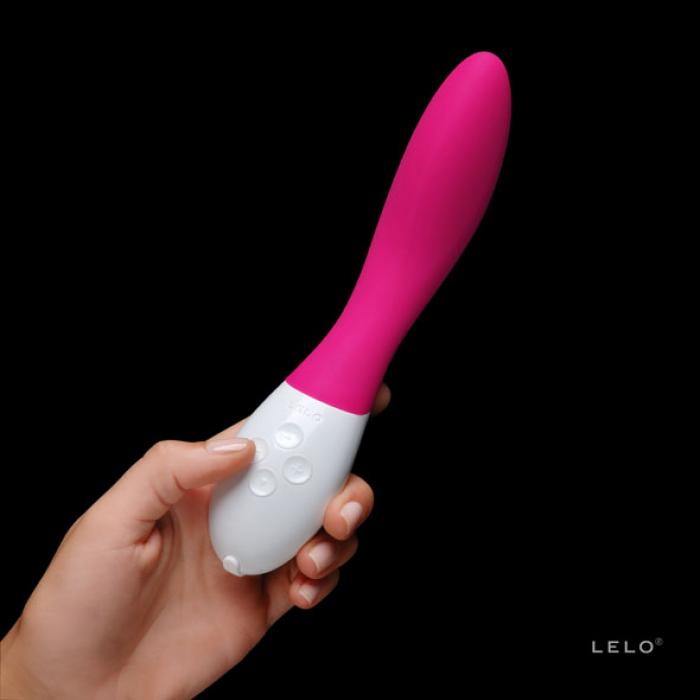 Mona 2 vibrator Lelo roze-rood in hand