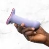 Amor dildo van fun factory, lila in hand